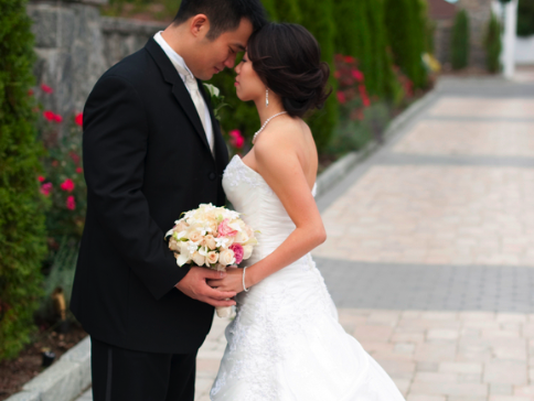 https://149451308.v2.pressablecdn.com/wp-content/uploads/2011/10/classically-beautiful-Chinese-wedding-Justin-Mary-Bridal-Musings.png