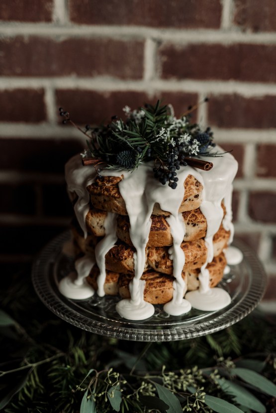 Moody Winter Wedding Inspiration by Kelcy Leigh Photography 7