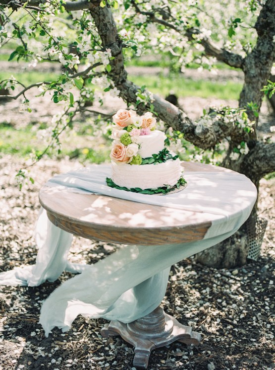 Bright and Colorful Apple Blossom Orchard Wedding Inspiration | Shanell Photography & Mitten Weddings and Events 48