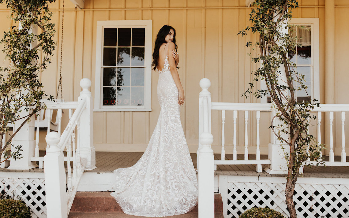 The Luxurious & Bohemian Ember Dusk Spring 2018 Collection from Tara Lauren | Anni Graham 45