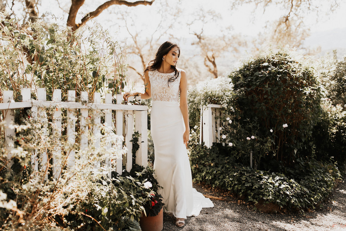 The Luxurious & Bohemian Ember Dusk Spring 2018 Collection from Tara Lauren | Anni Graham 61
