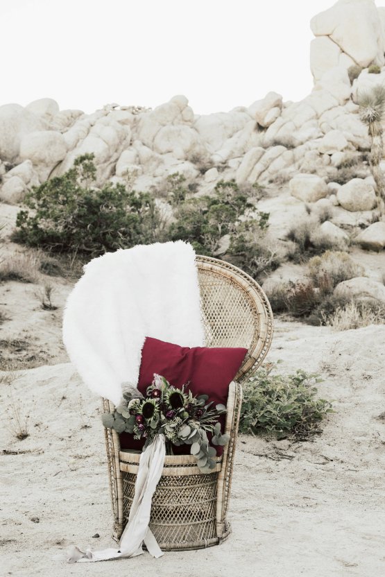 Boho Chic Elopement Inspiration with a Cool Teepee Altar | Maya Lora Photography 14