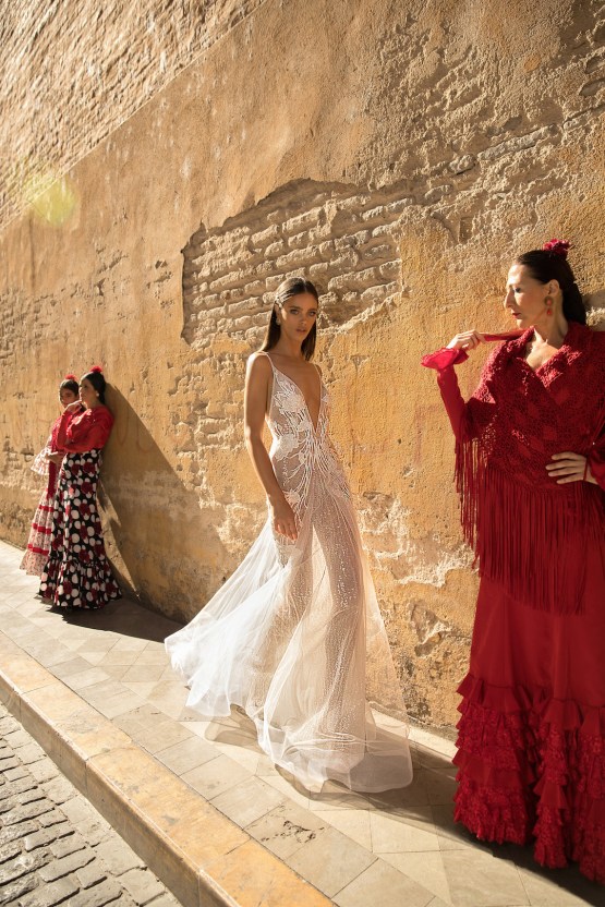 World Exclusive: The Sparkling Berta Fall 2018 Seville Collection 46