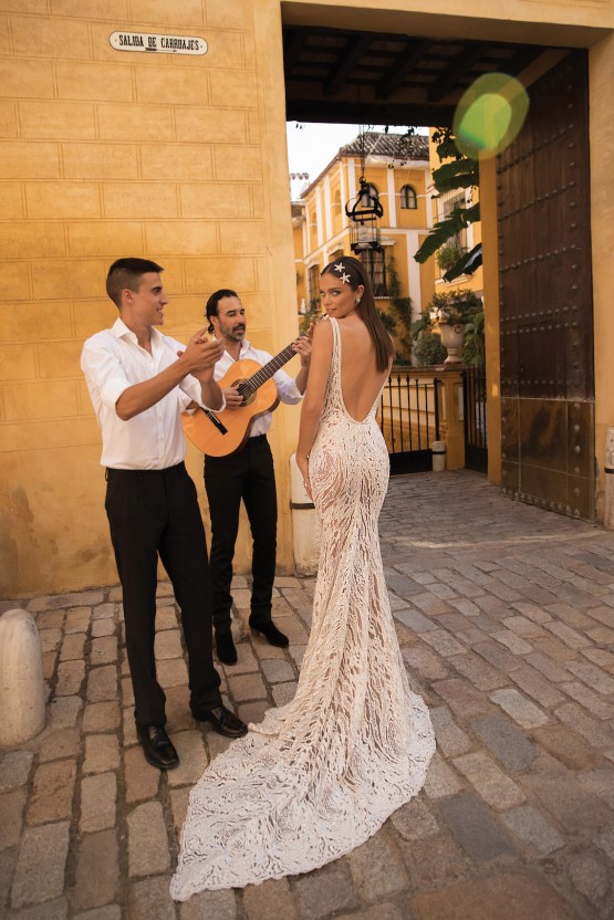 World Exclusive: The Sparkling Berta Fall 2018 Seville Collection 53