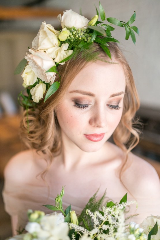 Gorgeous Buttercream & Ivory Wedding Inspiration | Anna + Mateo 21
