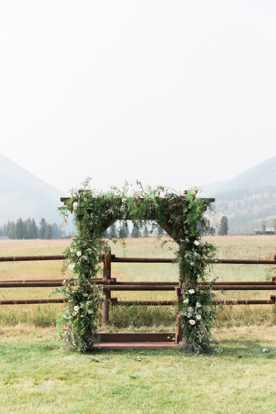 Rustic Montana Ranch Wedding | Emily Blumberg Photography 35