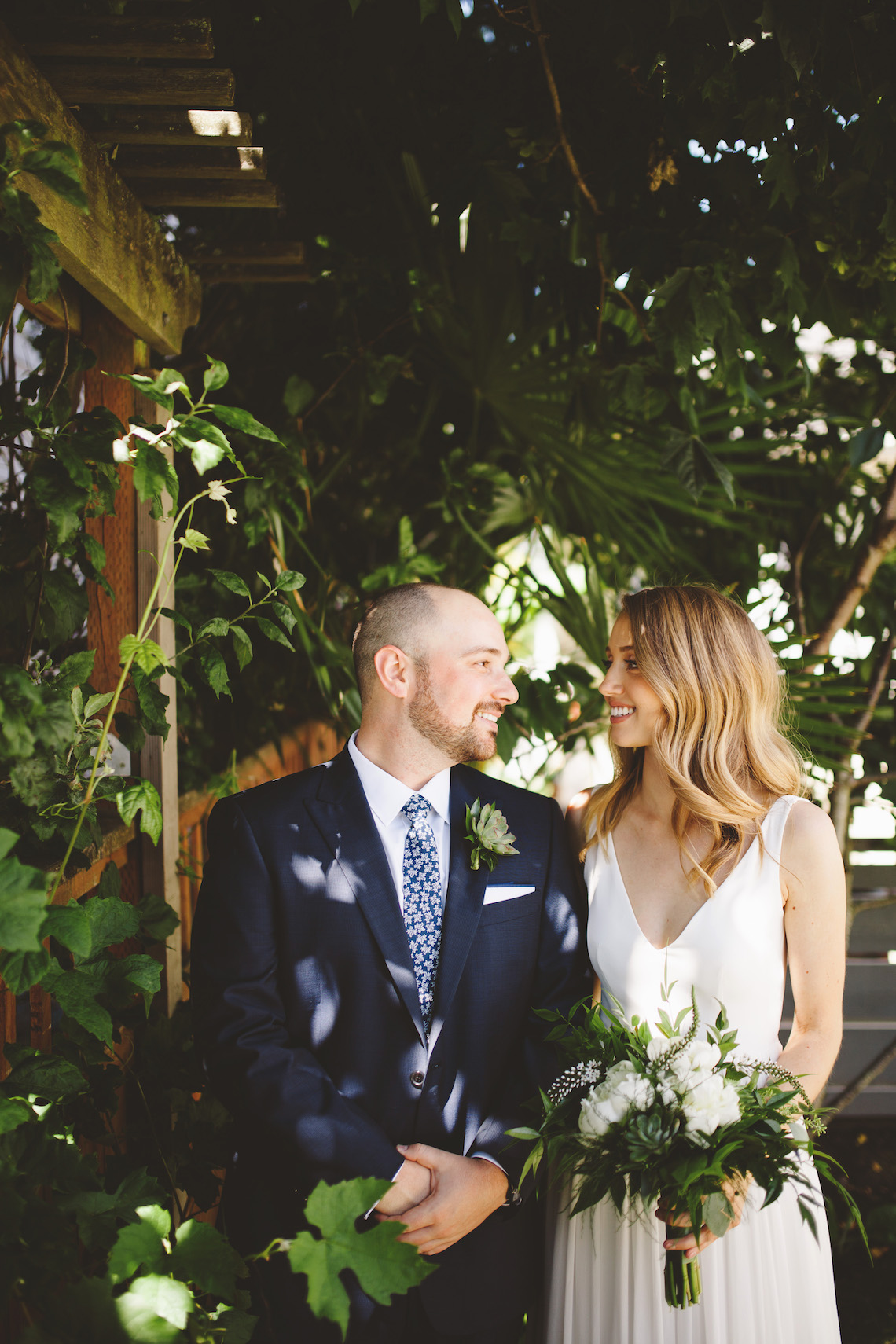 Tropical Urban Rooftop Wedding In Seattle | The Shalom Imaginative 26