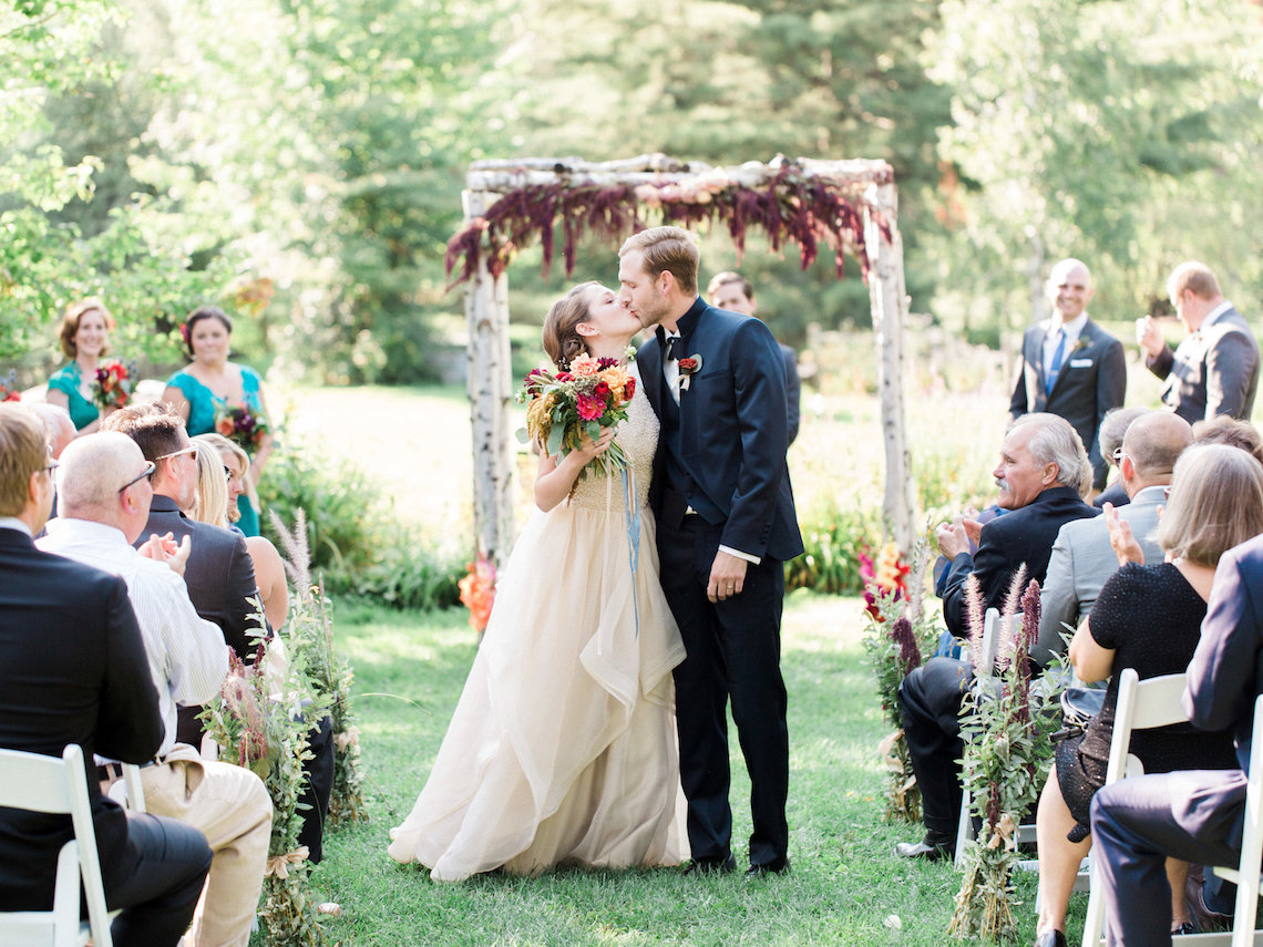 Colorful Vermont Lodge Wedding (With Sparkler Magic!) | Molly Lichten Photography 48