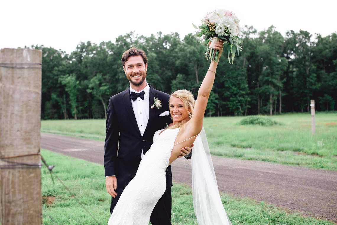 Relaxed Virginia Winery Wedding | Alison Leigh Photography 35