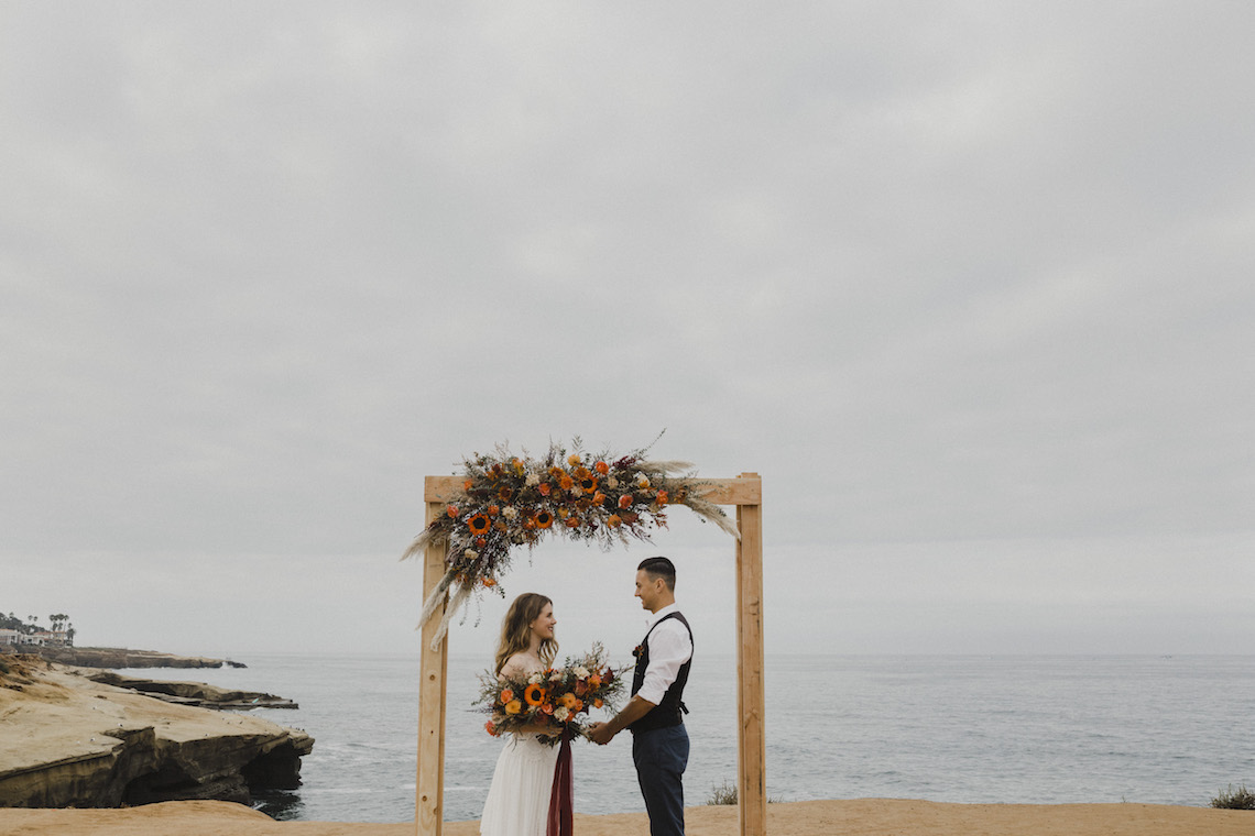 Southwestern Styled Beachy Wedding Ideas | Flourish | Madeline Barr Photo 11