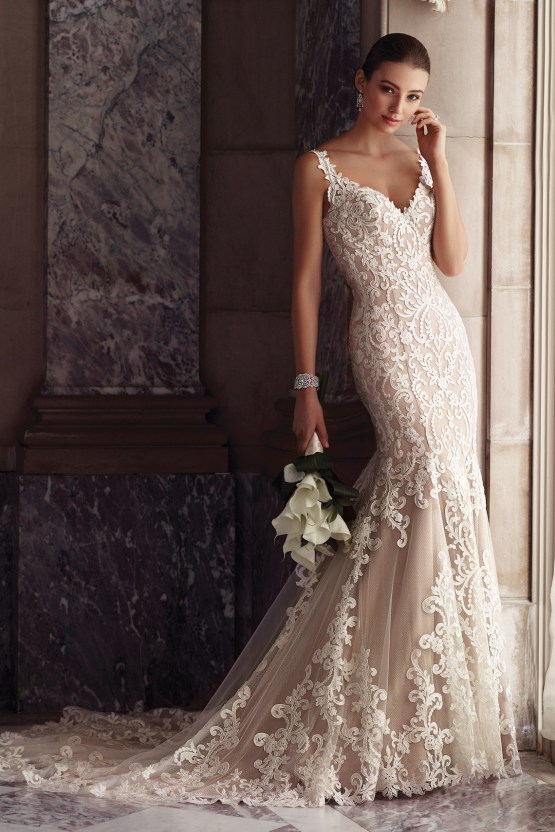 The Best Wedding Dresses For Your Zodiac Sign From Mon Cheri Bridals Martin Thornburg | Amber