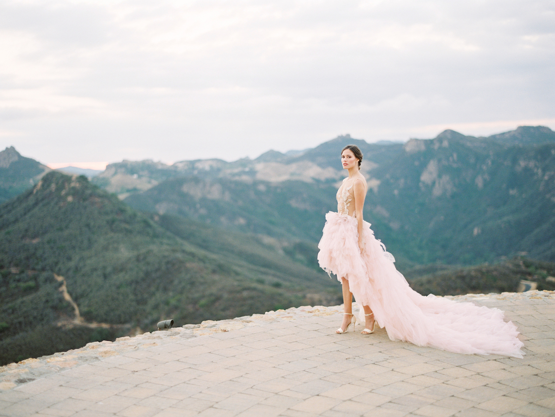 Malibu Wedding Inspiration With A Ruffled Pink Dress | Pura Vida Photography 12