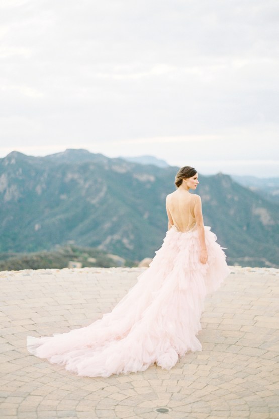 Malibu Wedding Inspiration With A Ruffled Pink Dress | Pura Vida Photography 37
