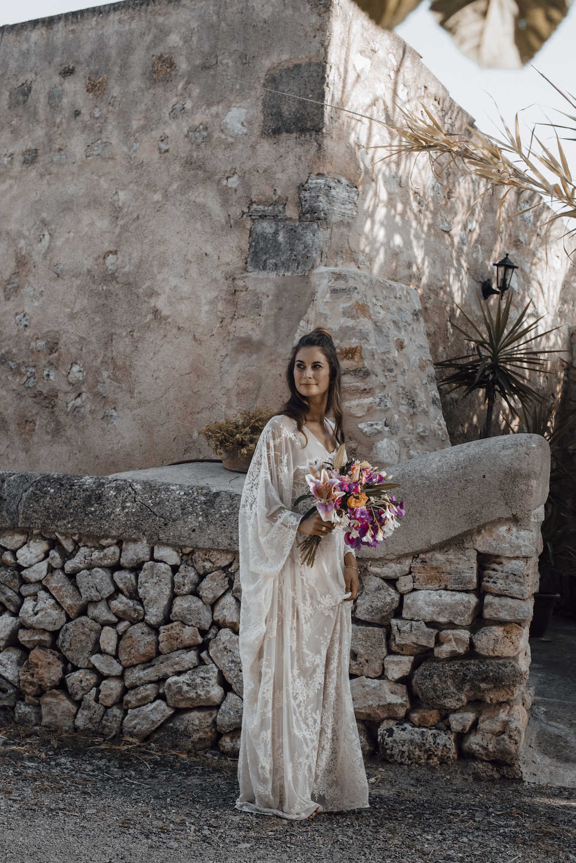 Wild, Spanish Wedding Inspiration For Bohemian Brides | IDO Events | Kevin Klein 23