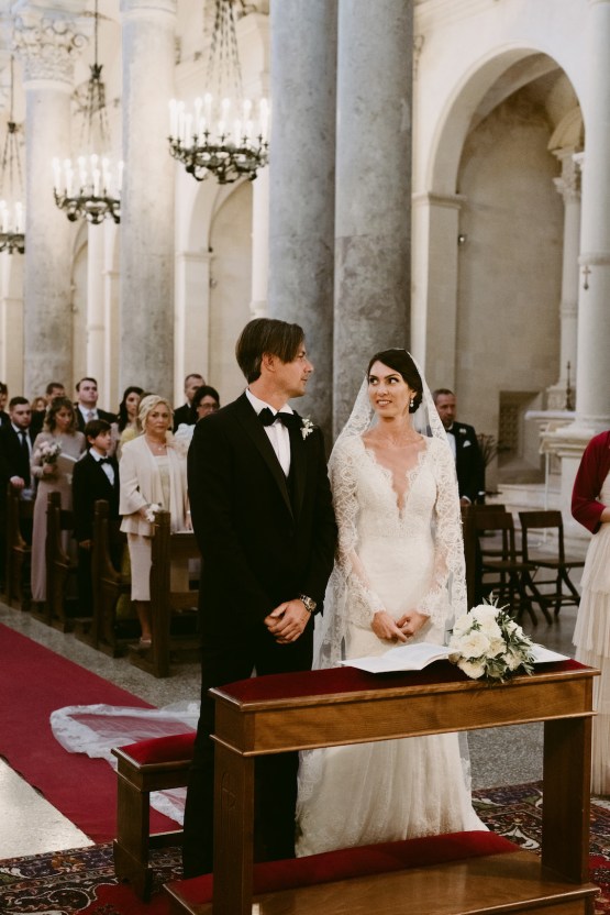 Luxurious Italian Cathedral Wedding On The Seaside | Serena Cevenini 32