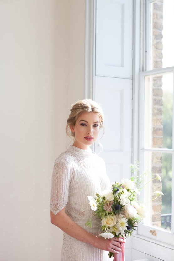 Swanky London Wedding Inspiration Filled With Pretty Dessert Ideas | Amanda Karen Photography 36