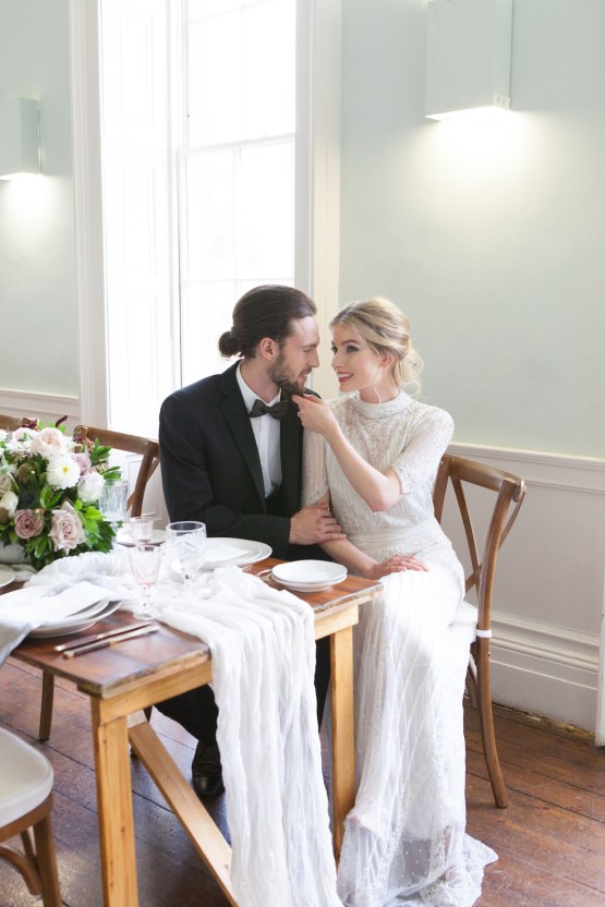 Swanky London Wedding Inspiration Filled With Pretty Dessert Ideas | Amanda Karen Photography 47
