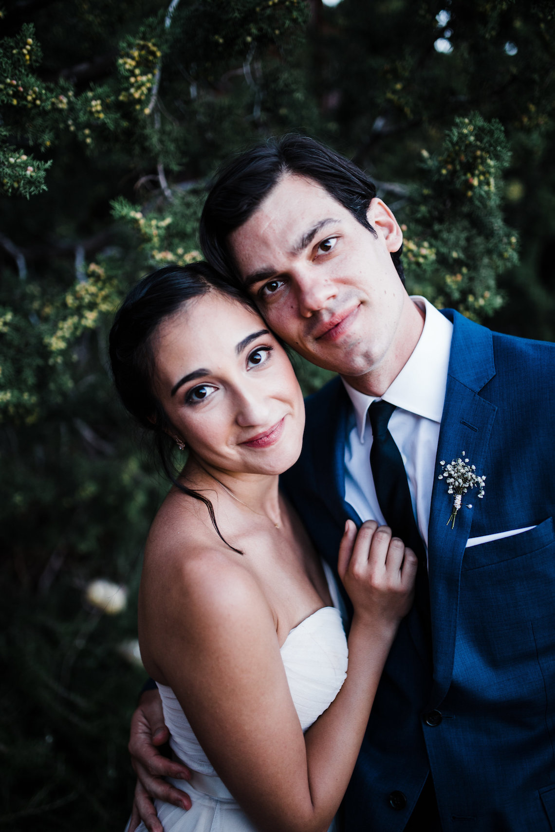Casual Sedona Red Rocks Wedding (With A Sweet Blush Wedding Dress) | Julia Kinnunen Photography 23
