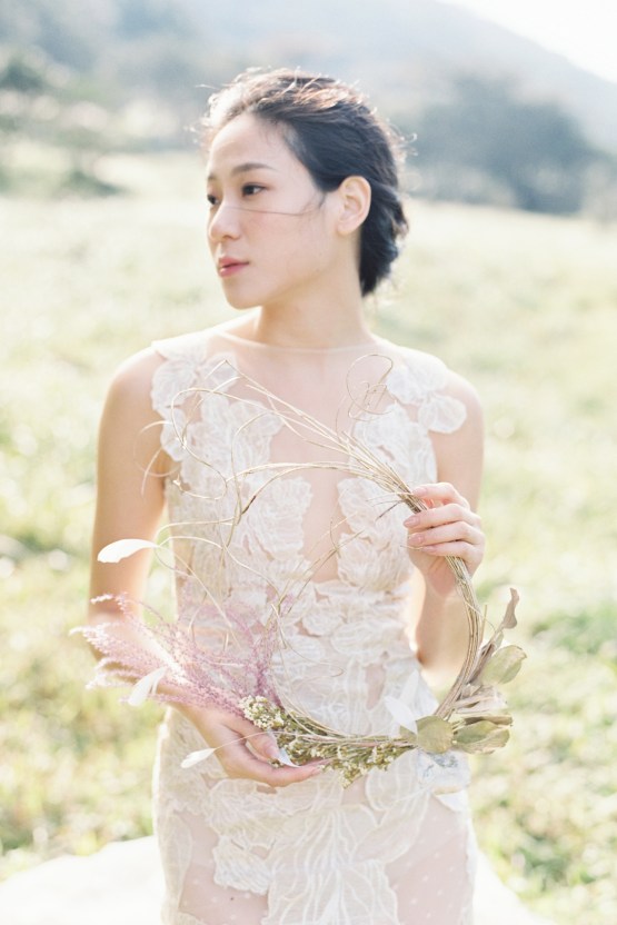 Whimsical Meadow Wedding Inspiration With Dried Florals | Olea & Fig Studio | The Stage Photography 19