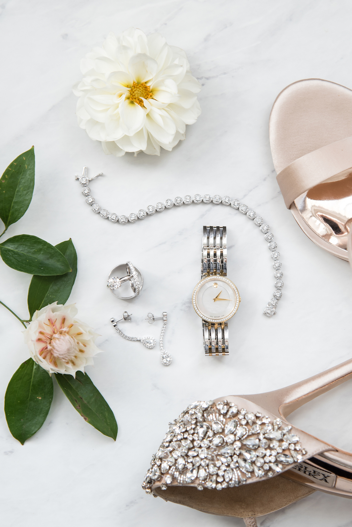 The Perfect Groom Groomsmen and Bridesmaid Gifts – Movado Watches – Kay Jewelers – Aisle Society 15