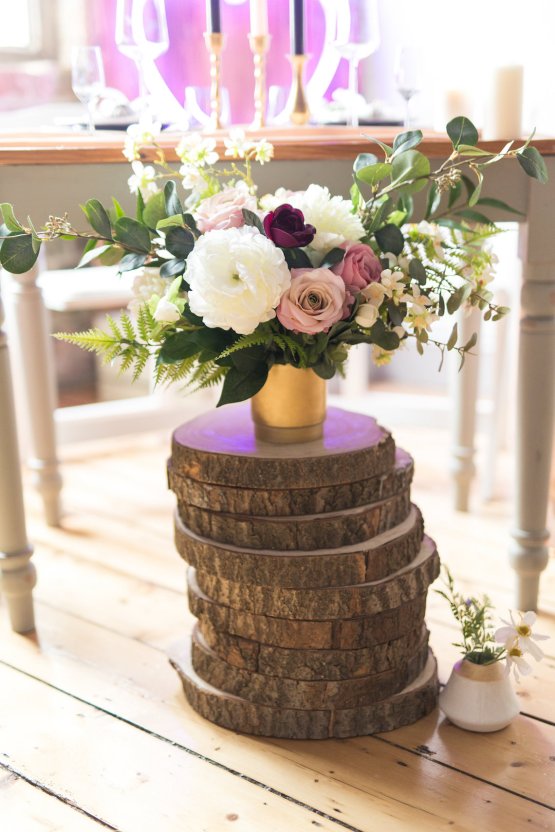 Trendy Loft Wedding Inspiration Featuring A Triangle Altar – Deluxe Blooms 45