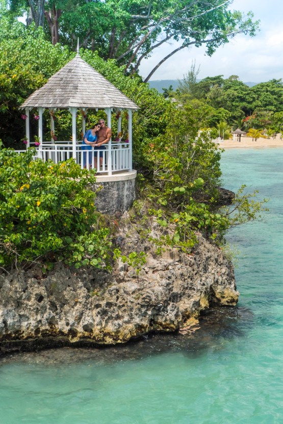 Four Jamaican Honeymoon Resorts We’re Dying To Visit – Couples San Souci 4