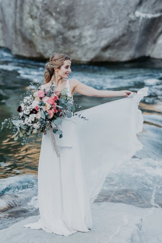 Misty Blue River Goddess Bridal Inspiration – Jaypeg Photography 17
