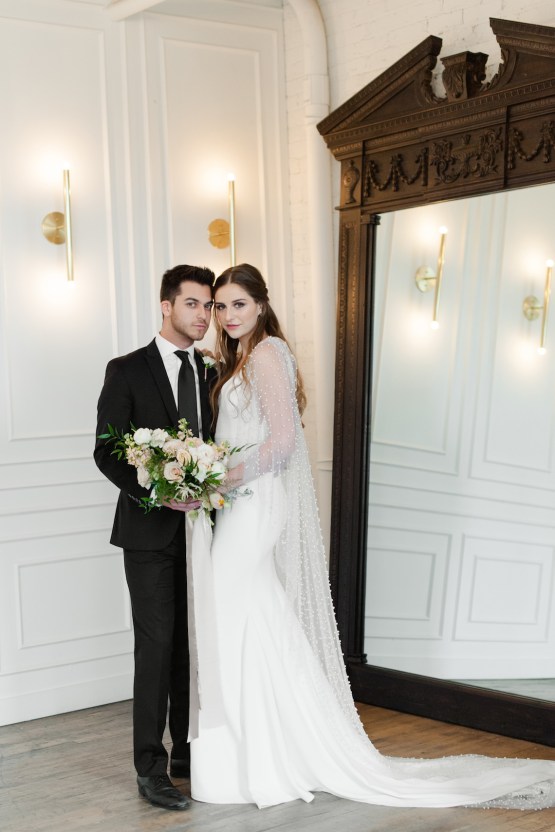 Modern Marble Wedding Inspiration With A Pearl Bridal Cape – Roots of Life Photography 52