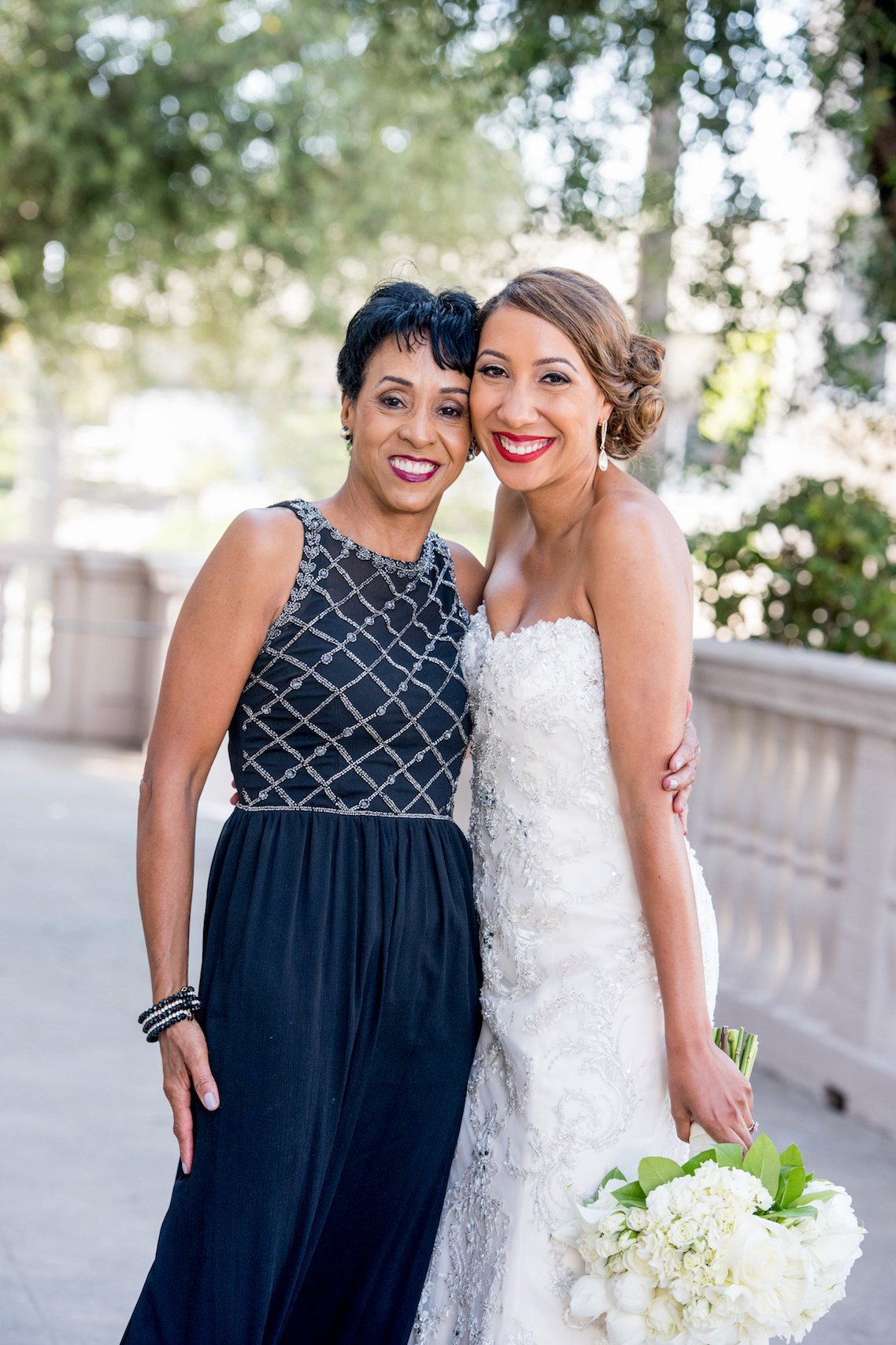 Sparkling and Ornate City Chic Wedding – Kim Fox Photography 11