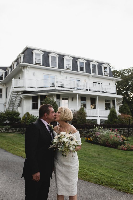 Intimate and Charming New England Bed and Breakfast Wedding – Juliana Montane Photography 26