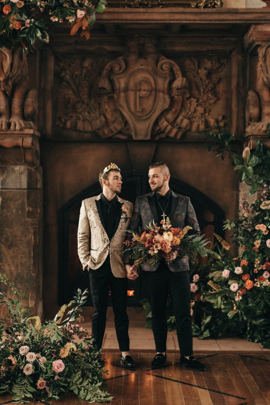 Luxe Mansion Wedding Inspiration Featuring Masculine Florals and Deep Tones – Alex Tenser – Swoon Soiree 37