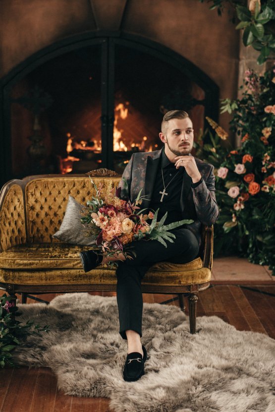 Luxe Mansion Wedding Inspiration Featuring Masculine Florals and Deep Tones – Alex Tenser – Swoon Soiree 39
