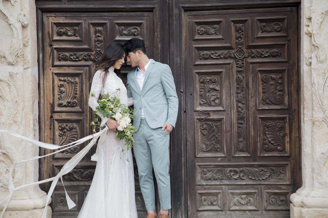 Spanish Lace and Old World Elegance Wedding Inspiration – Szu Designs 42