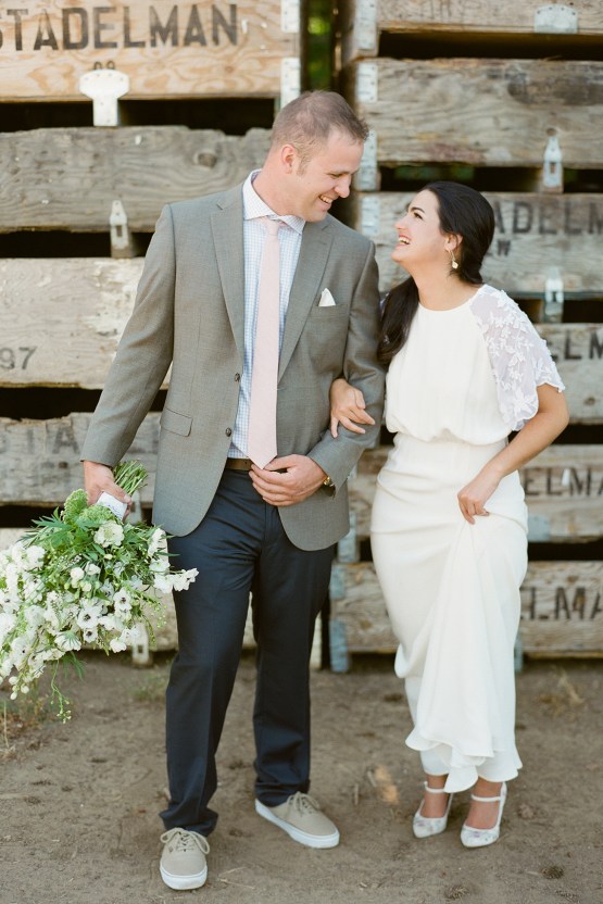 Cute Mt Hood Oregon Orchard Wedding – Simply Splendid Photography 34