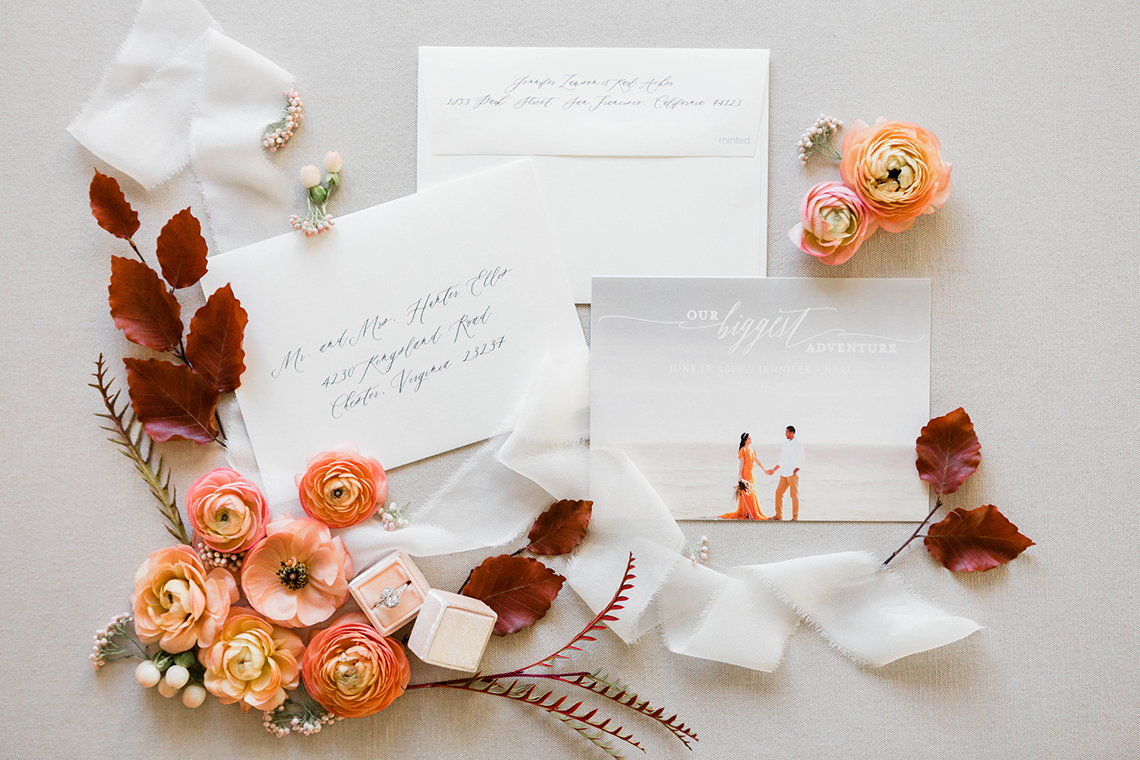How to Style Your Engagement Session for the Perfect Save The Date – Minted Weddings 61