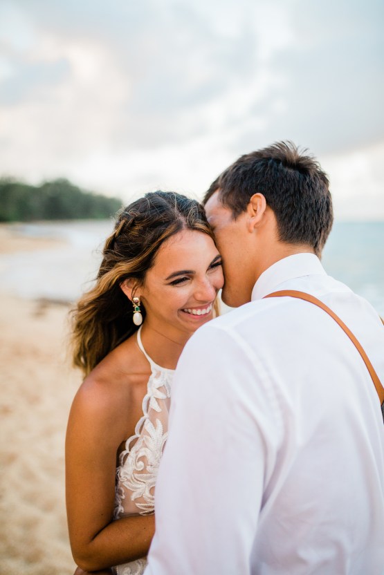 Playful and Intimate North Shore Oahu Beach Wedding – Chelsea Stratso Photography 29