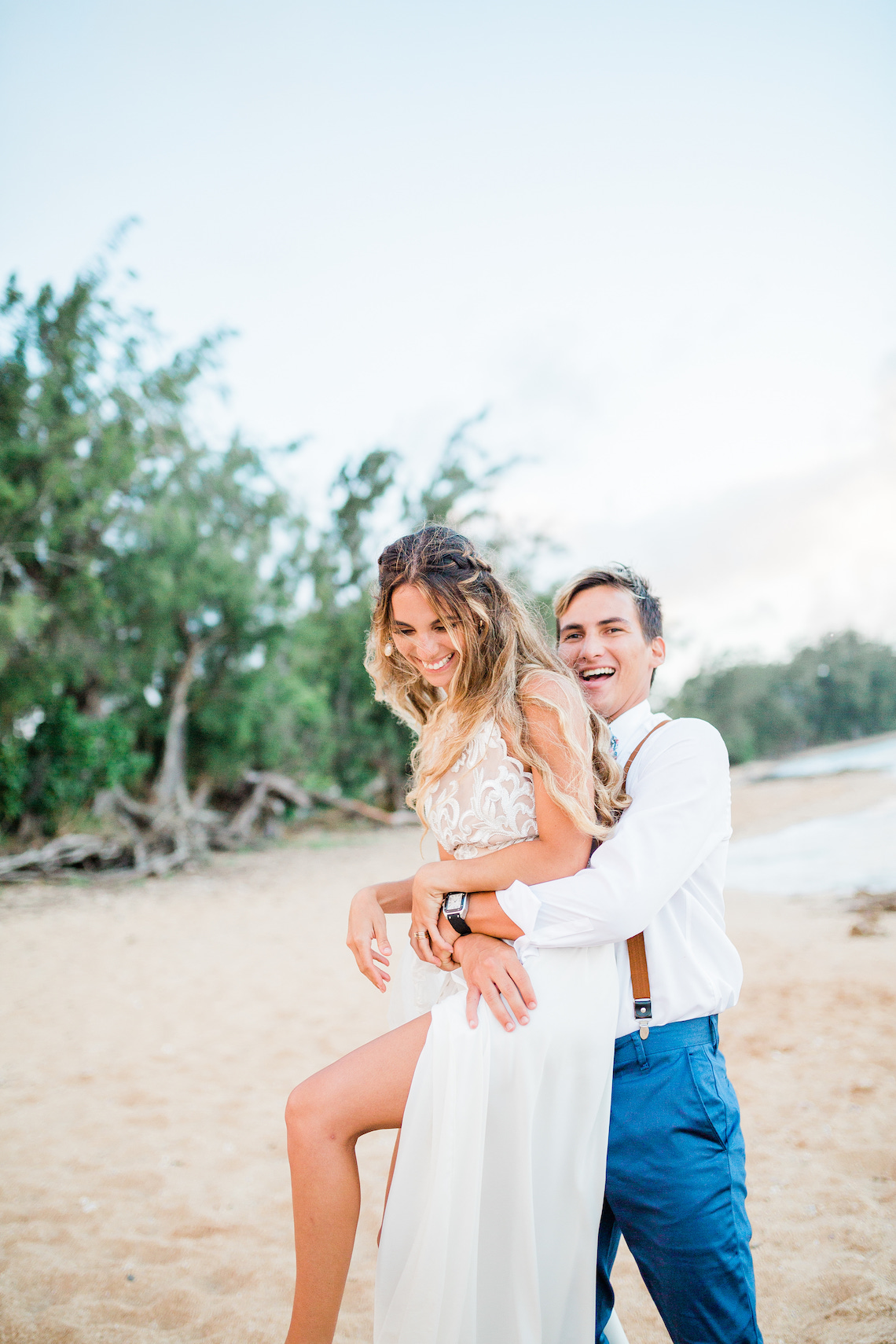 Playful and Intimate North Shore Oahu Beach Wedding – Chelsea Stratso Photography 30