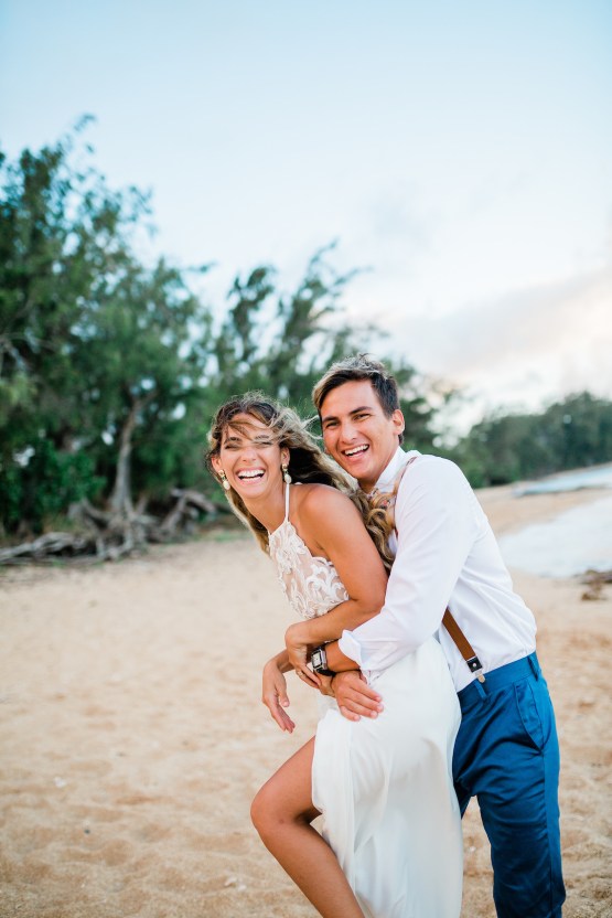 Playful and Intimate North Shore Oahu Beach Wedding – Chelsea Stratso Photography 31