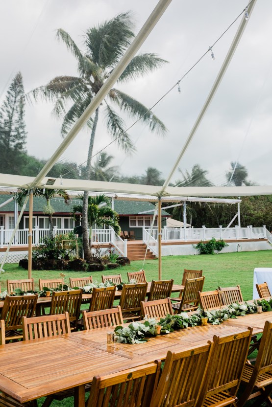 Playful and Intimate North Shore Oahu Beach Wedding – Chelsea Stratso Photography 38