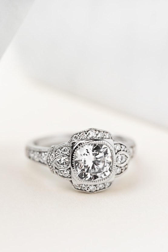 Stunning Conflict-Free & Eco-Friendly MiaDonna Engagement Rings 1