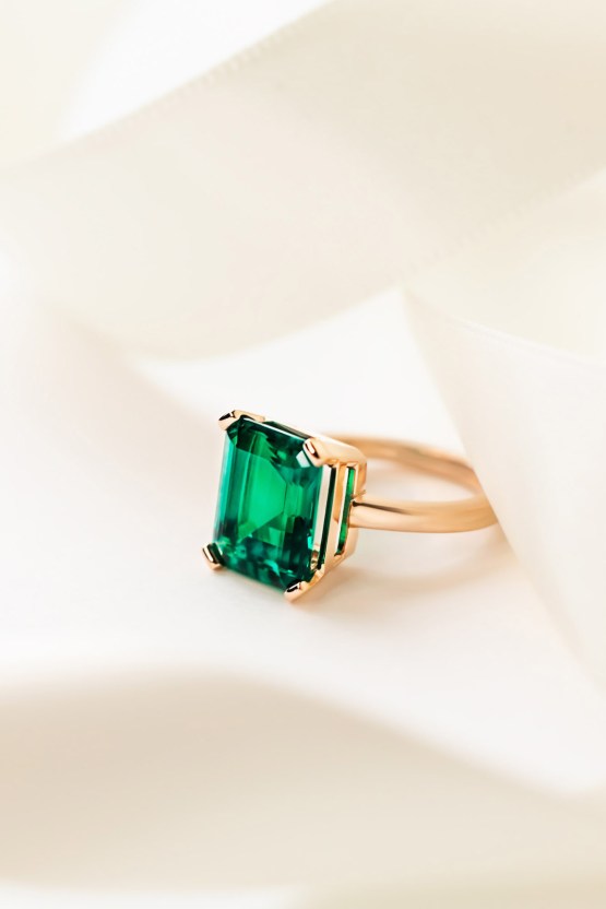Stunning Conflict-Free & Eco-Friendly MiaDonna Engagement Rings 14