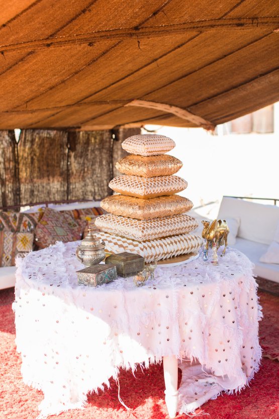 destination wedding in the desert in morocco