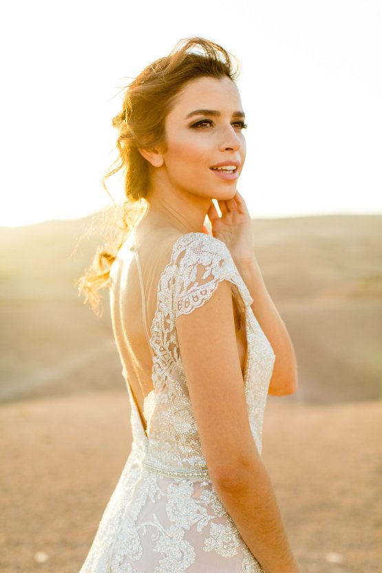 Stunning Bohemian Morocco Desert Wedding Inspiration