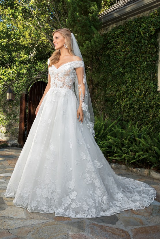 6 Stunning Lace Wedding Dresses By Casablanca Bridal – 2361 Anabelle-FRONT
