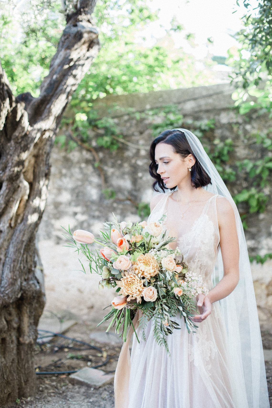 Whimsical Romantic Wedding Inspiration With Grace Kelly Vibes – Fiorello Photography 37