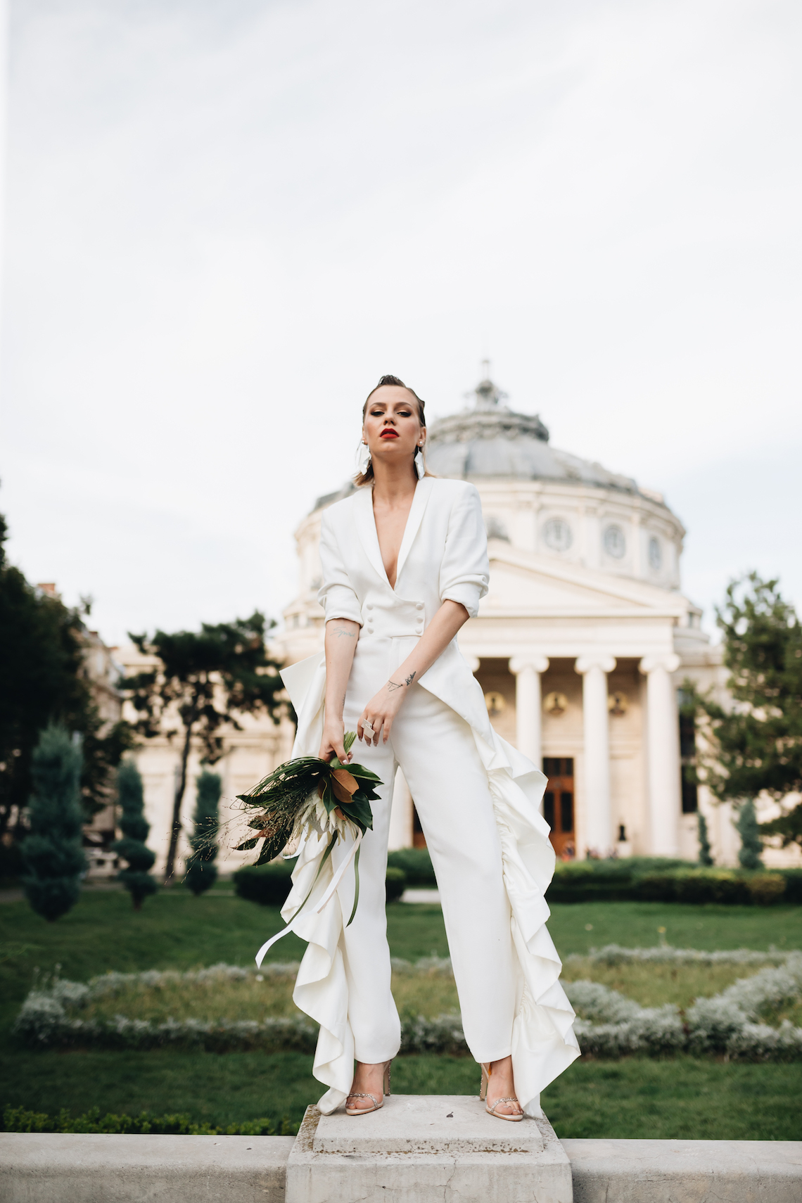Avant-Garde Urban Bridal Inspiration from Bucharest – Wedding Stories – Moon Events 6