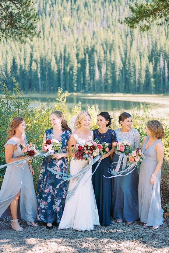 Colorful Colorado Wedding with Stunning Mountain Views – Callie Hobbs – Banks and Leaf 11