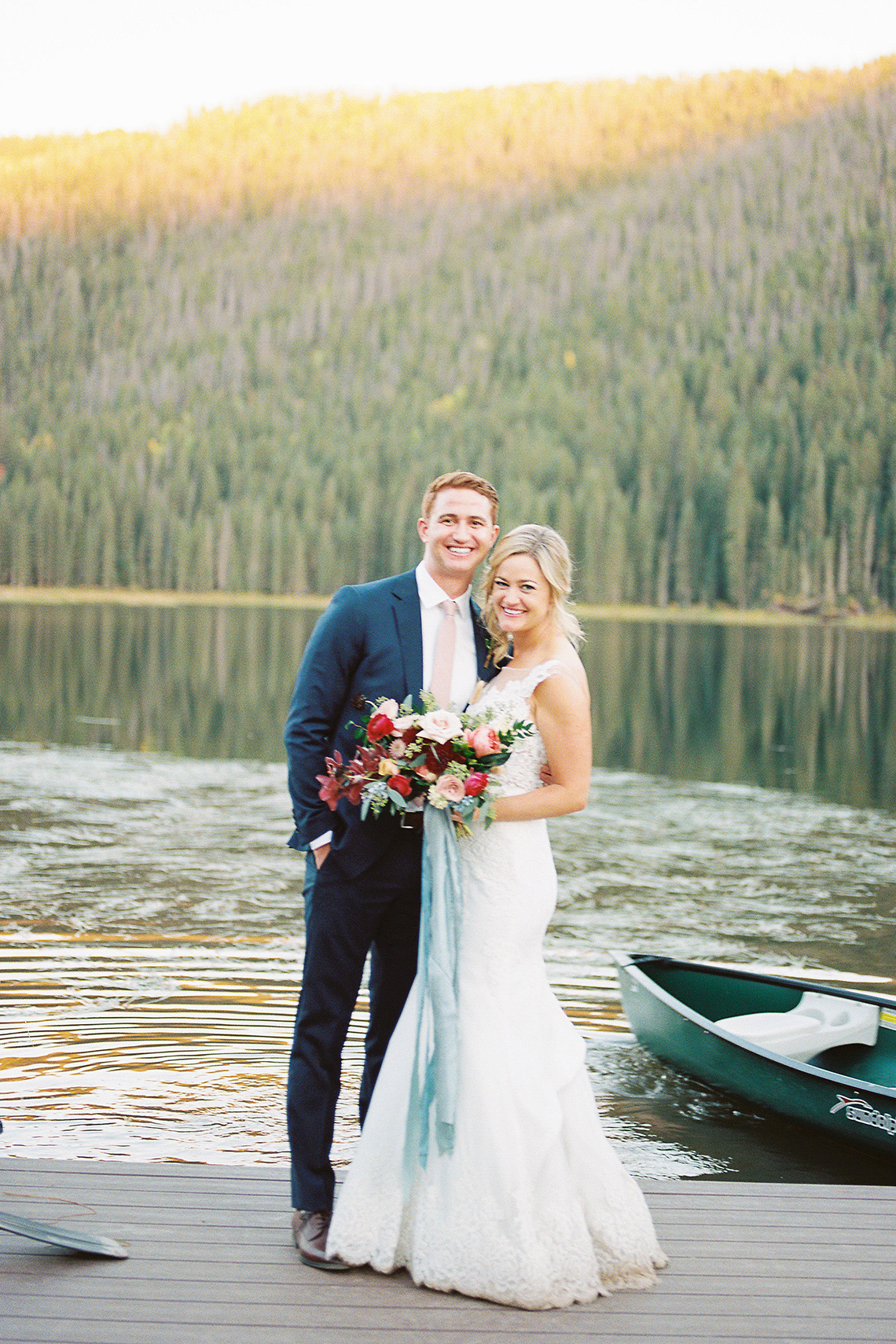 Colorful Colorado Wedding with Stunning Mountain Views – Callie Hobbs – Banks and Leaf 37