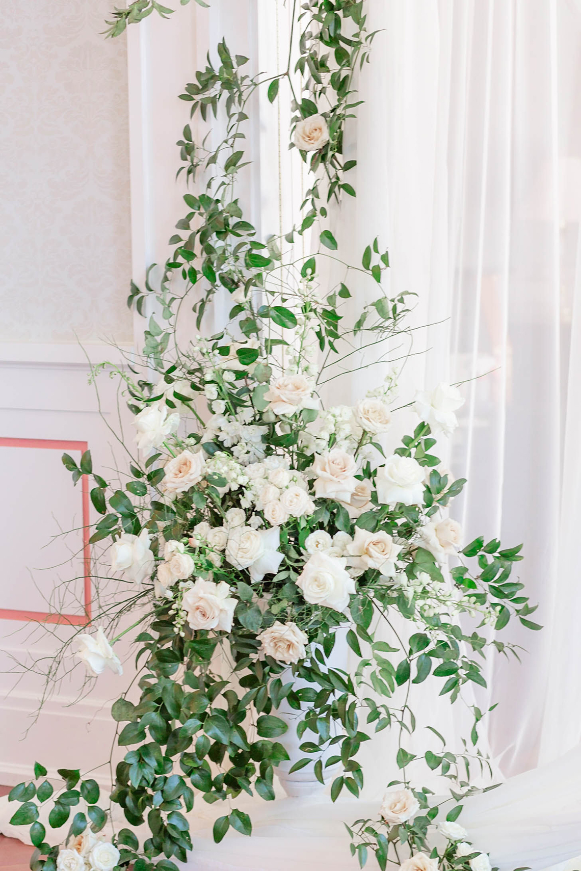 Draped Elegance – Luxurious Indoor Wedding Inspiratoin – Danielle Harris Photography 26