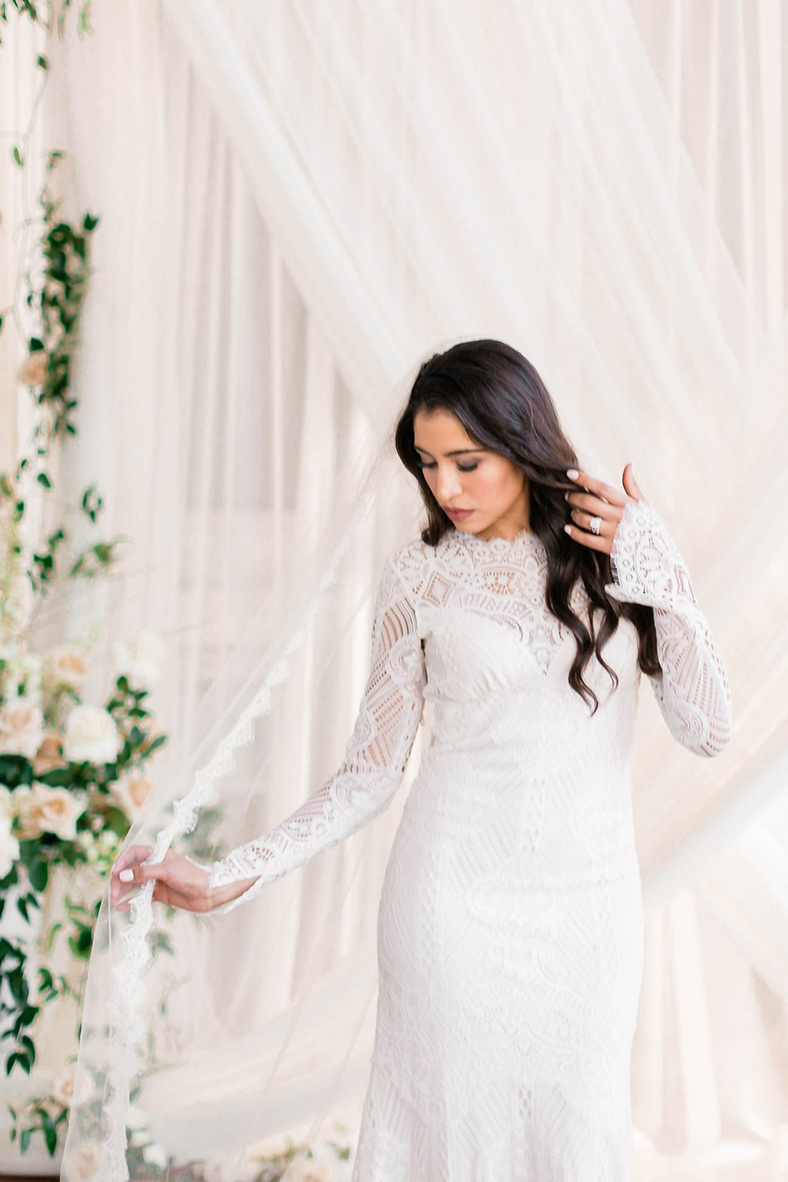 Draped Elegance – Luxurious Indoor Wedding Inspiratoin – Danielle Harris Photography 42
